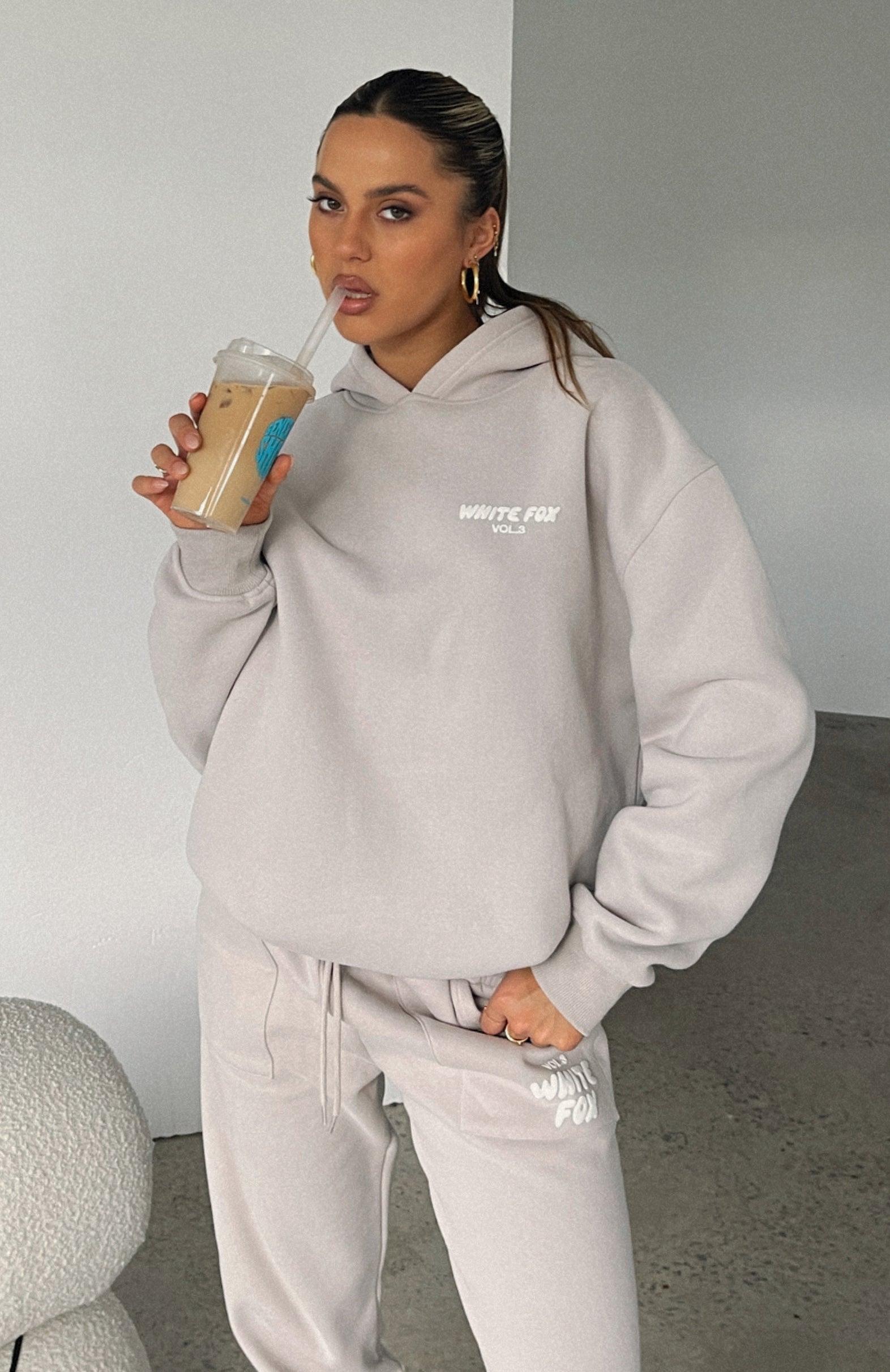 Offstage Hoodie Moon - Image 6