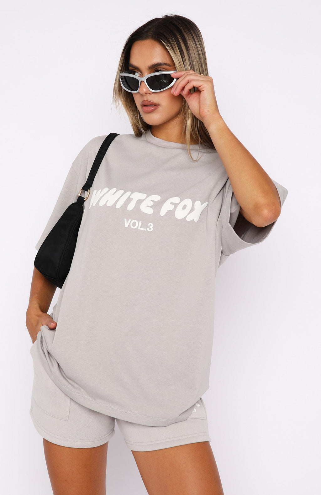 Offstage Oversized Tee Moon - Image 2