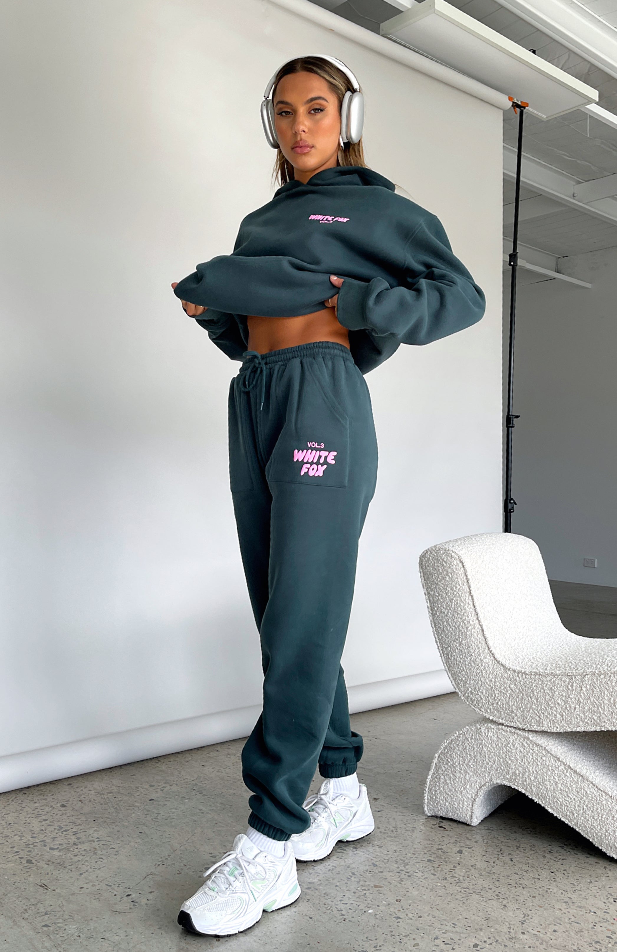 Offstage Sweatpants Pine - Image 1